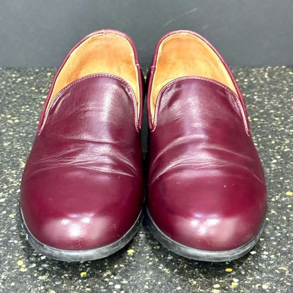 Duke + Dexter Cordovan Slip On Leather Loafers. Size 8.